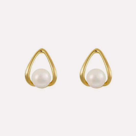 Teardrop Pearl Earrings