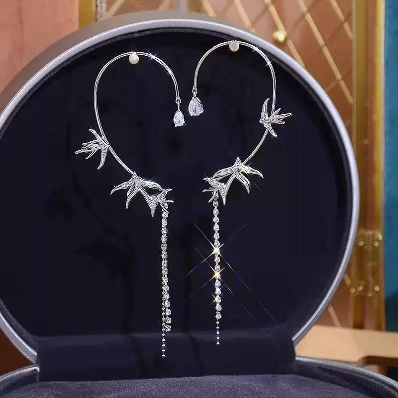 Star Swallow Ear Cuffs – Brincos Clip-On Celestiais | CotaJewelry