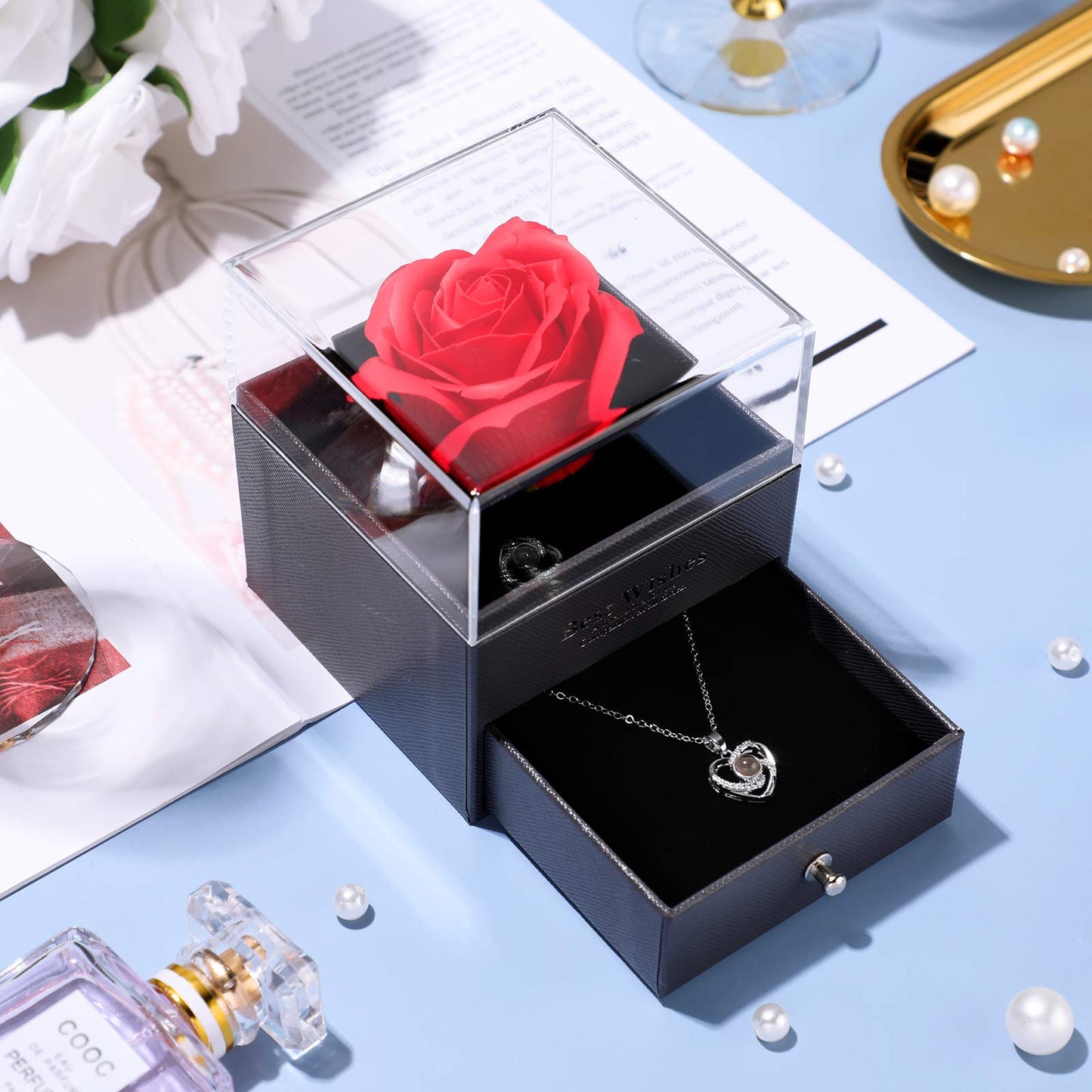 Elegant jewelry gift with rose box
