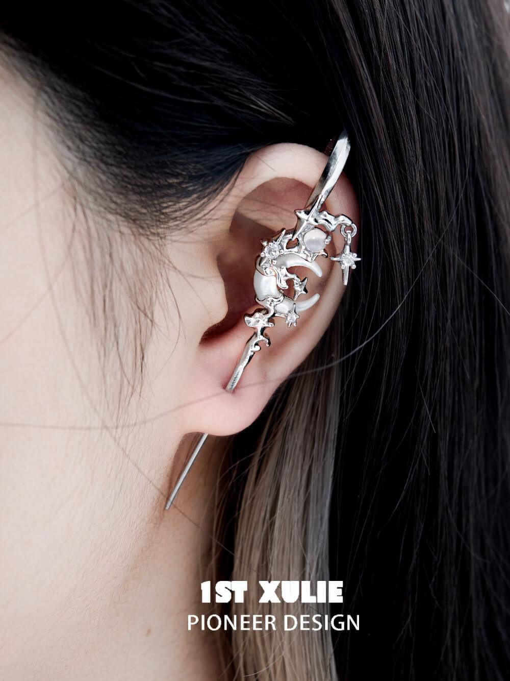 MYTH OF THE MOON 18K platina / 24K gull ørekrok nål piercing ørepynt™