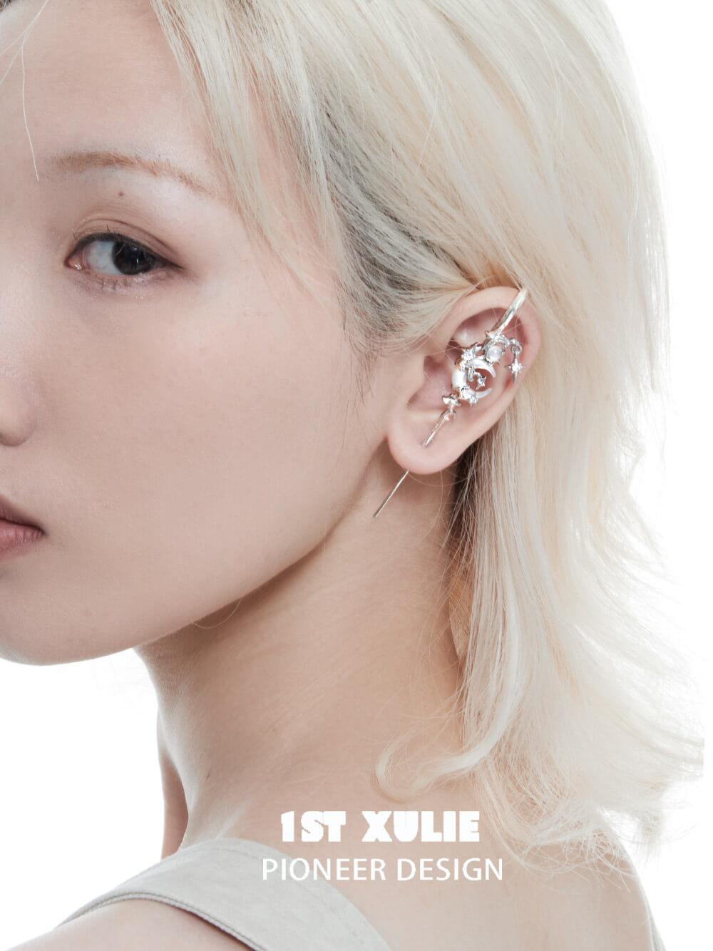 MYTH OF THE MOON 18K platina / 24K gull ørekrok nål piercing ørepynt™
