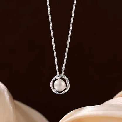 Pearl Petal Necklace