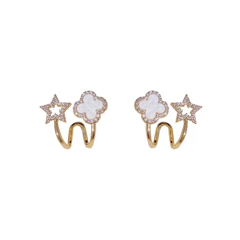 Four-Leaf Clover Stud Earrings – Elegant Sparkling Diamond Accent for Women | CotaJewelry