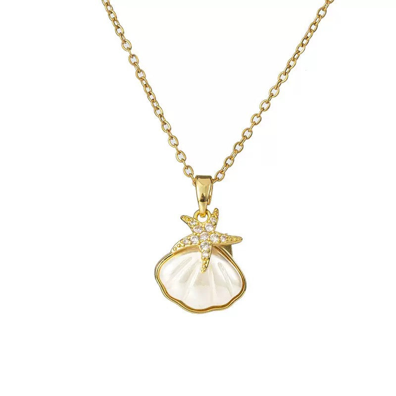 Starfish and Seashell Pendant Necklace