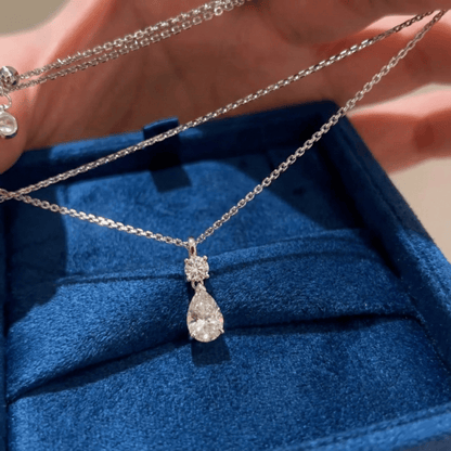 طقم مجوهرات أنيق بأحجار CZ الماسية