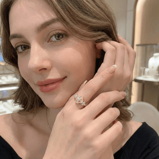 Sakura Cleef Ring