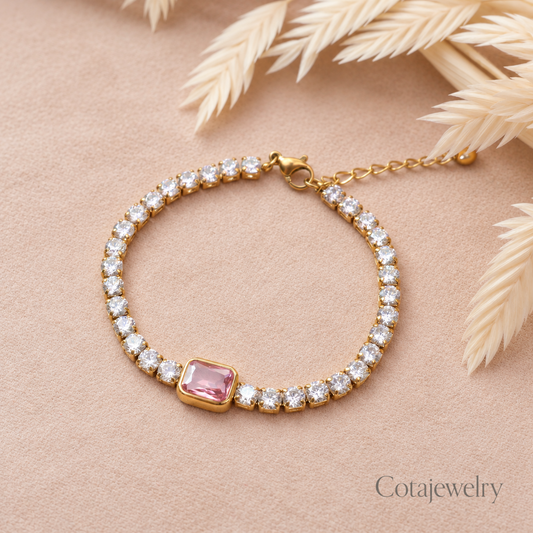 Pulseira COTA Rose Station retangular em tom dourado