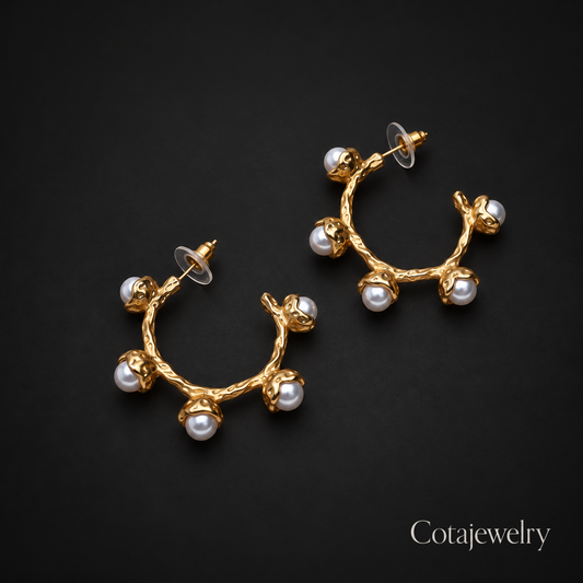 COTA Pearl Circle Stud Earrings in Gold Tone