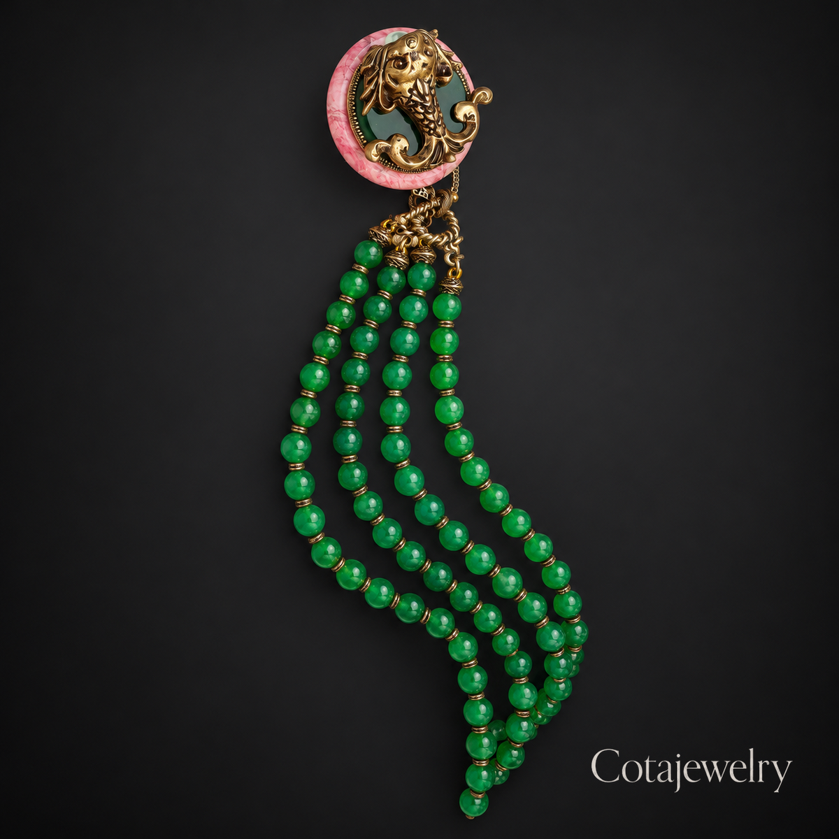 Collier pendentif COTA à pompon vert