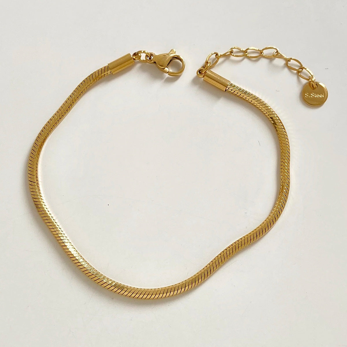 Bracelet chaîne tennis à cœur perlé en acier inoxydable